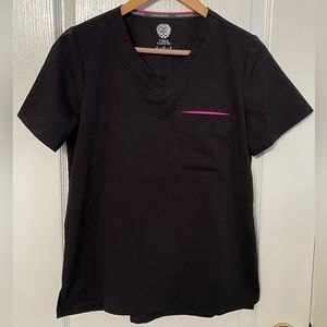 Vince Camuto women’s scrub top size small (s) new without tags black